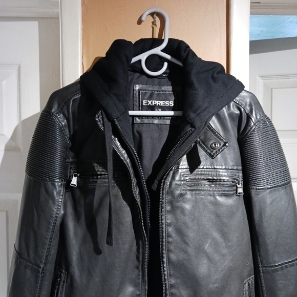 Express Men's Leather Motorcycle Jacket w/Hoodie Insert. Size L - Picture 15 of 16